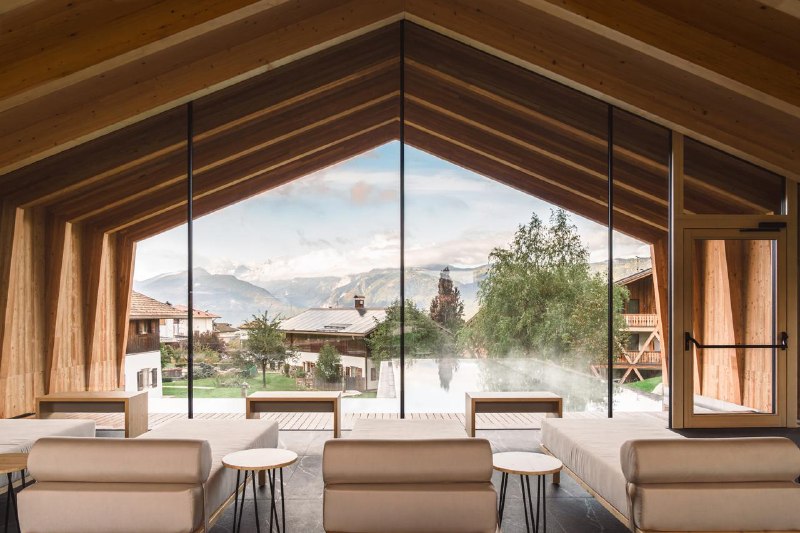 Pineta Nature Resort MICHELE SICHER ARCHITETTO COREDO, ITALY Area 240 m Year 2024 - изображение 3 - pineta, nature, resort