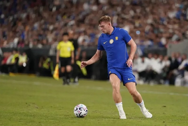 CHELSEA CF: بن جیکوبزچلسی برای فروش لیام دلاپ مبلغ 40 میلیون پوند درخواست کرده است. ناتینگهام فارست تیمی است که در رقابت برای جذب دل