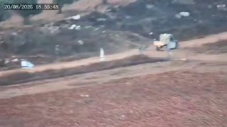 ️מתנחלים ישראלים חטפו חמור מחקלאי פלסטיני וגררו אותו עד שמת בדרום הר חברון, הגדה המערבית הכבושה.