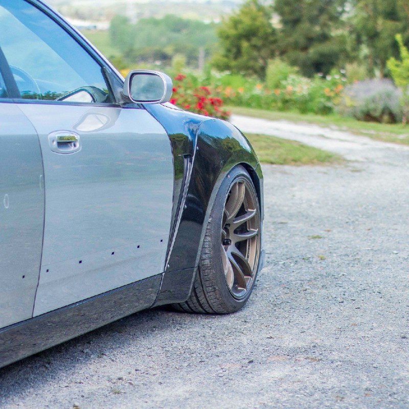 Nissan Stagea 5