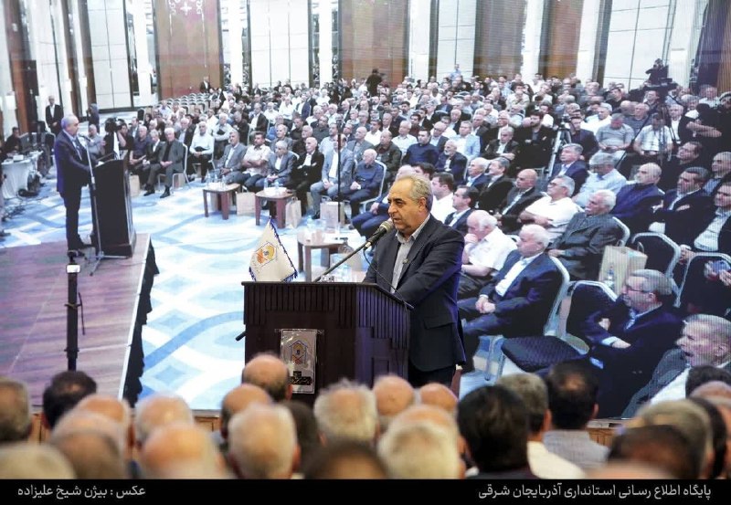 تایسیز آذربایجان: استاندار آذربایجان شرقی تأکید کرد:🔹*برند «تبریز، شهر بدون گدا» باید حفظ شود🔹فقرزدایی از جامعه با توانمندسازی افراد و اقش