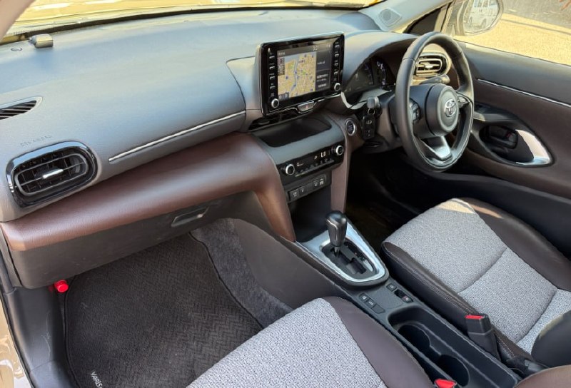 Toyota Yaris Cross 2022 фото 4