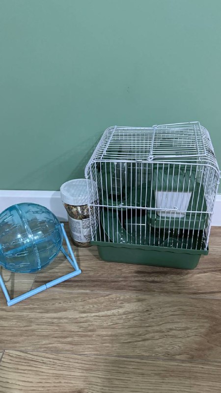 Продам клетку для хомяка