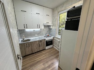 ПРОДАЕТСЯ квартира ЧИЛАНЗАР 1/4/4 Новза метро