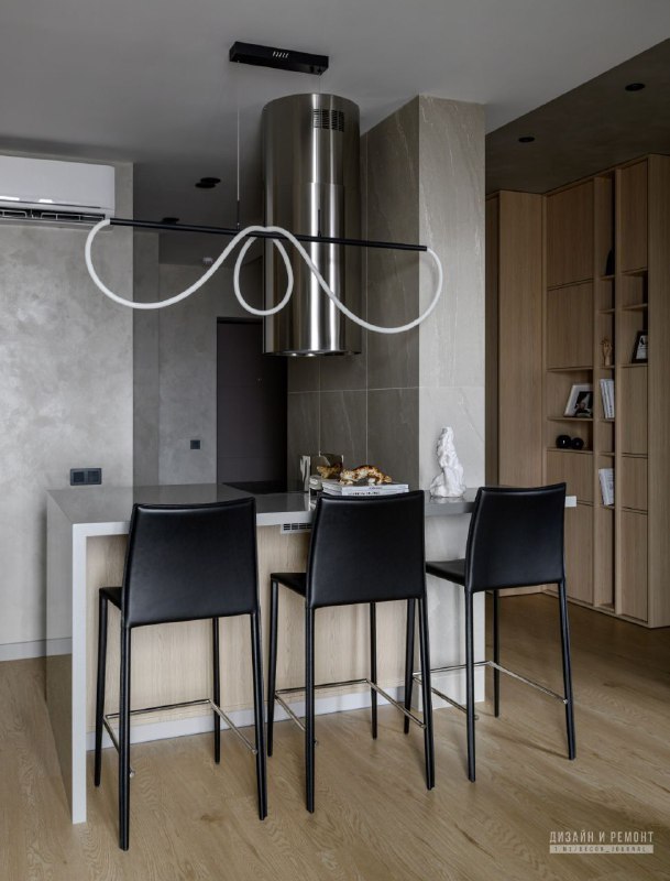 Квартира 45 м для молодого человека В этом проекте угловая кухня не подошла она перекрывала бы проход из коридора. Линейная планировка тоже не реша... - изображение 4 - хранения, дизайн, квартира