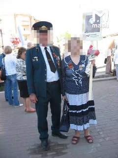 Отца экс-главкома ВСУ Сырского собираются подключить к ИВЛ — 87-летнему мужчине стало тяжелее дышать, и он начал кашлять, во время процедуры у него пошла кровь.У Станислава Сырского также появилась одышка. Помимо деменции и болезни Паркинсона, у него сохра