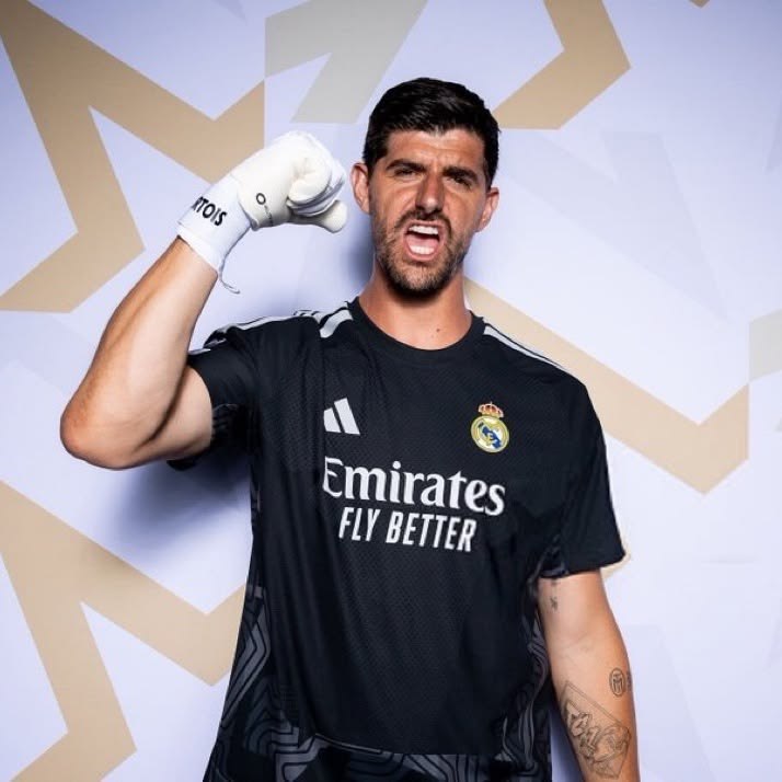 RealMadridCFNews | رئال مادرید سی اف نیوز: 💢 تمدید با بهترین دروازه‌بان دنیافابریزیو رومانو 📝 :🔴تیبو کورتوا برای یک سال دیگر قراردادش را تمدید می‌کند.🔴نمایندگان او