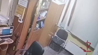 הסוער, בהשפעת "כוח בלתי נראה", נכנס לאחד מבתי הספר באזור מוסקבה, שם התבצר. הוא נעצר, אמרה המנהלת הראשית של…