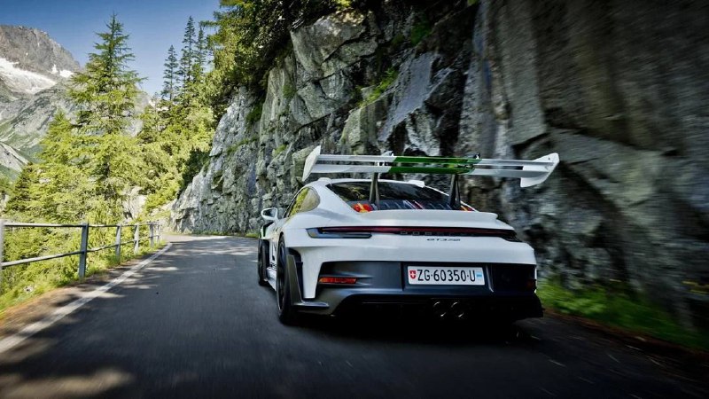 Porsche сделала особый 911 GT3 RS в честь гонщика Йо Зифферта 3