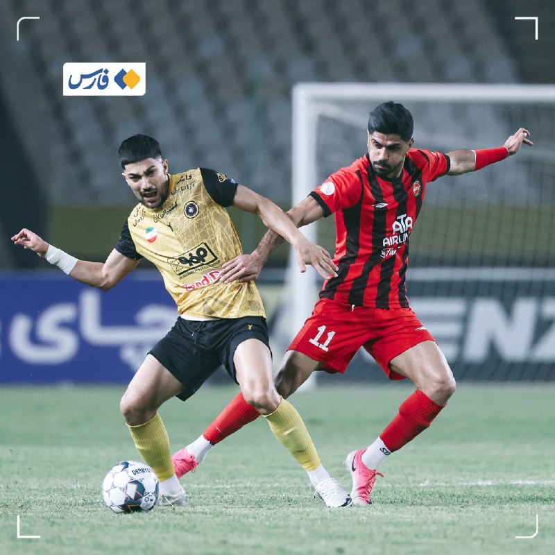 خبرگزاری فارس ✔: 🎥 گل دوم تراکتور به سپاهان توسط حسینزاده در دقیقۀ ۹۳ ⚽️ سپاهان ۰ - ۲ تراکتور @Farsnaتراکتور برخلاف جریان بازی حساسترین