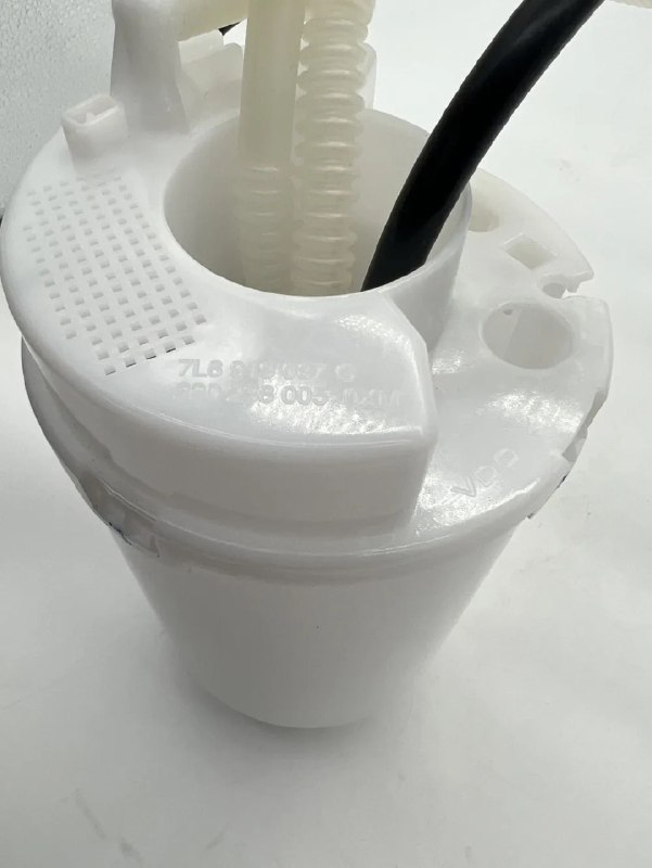 7L6919087F   7L6919087G Сделано в Германии. Оригин...