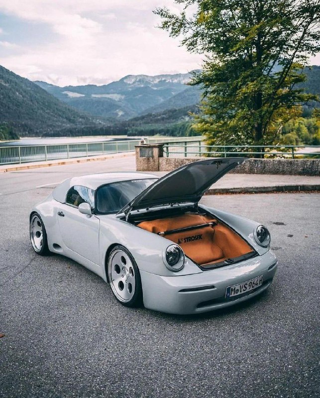 Vittorio Strosek Porsche 9