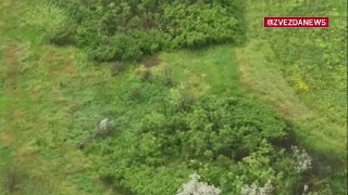 הם משכו אותו בעורפו ולקחו אותו בשבי: צילומים מכיוון דנייפרופטרובסק. לפני ההשמדה, הלוחמים שלנו מציעים לאויב…