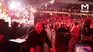 Надежда Кадышева круче Айсгергерта — так сказали зумеры на концерте семьи народной артистки и "Золотого кольца".Наш Шпак отправился плясать под "Плывёт веночек" — и уверяет, что работал. Верим? Как он оказался в слэме, встретил Дарису Лорину и раскачал руч