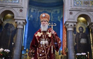 Умер патриарх Православной церкви Украины Филарет, сообщает «РБК-Украина» со ссылкой на митрополита Епифания.Филарету (в миру Михаил Денисенко) было 97 лет. 9 марта он был госпитализирован из-за ухудшения состояния на фоне обострения хронических болезней.