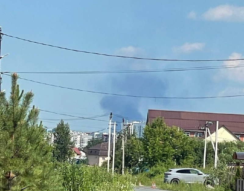 Ukraine’s 413th Raid Regiment struck a road bridge over the North Crimean Canal near Voinka in northern occupied Crimea overnight on June 17.