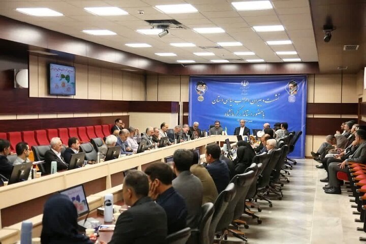 کانال خبری آوای زاگرس: 🔺استاندار کرمانشاه تأکید کرد: جریانهای سیاسی باید به جای رقابت بر سر قدرت، برای خدمت به مردم و توسعه استان رقابت کنند.📡