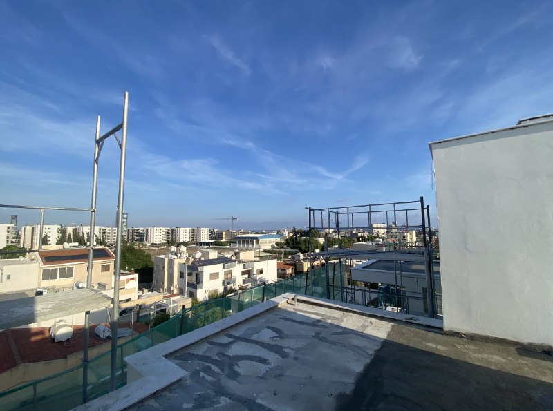 2-bed penthouse with roof garden in Zakaki, Limassol photo 2