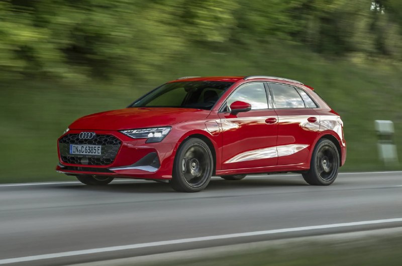 Audi решила напомнить о себе: обновила A3, добавив базовую версию за £28k и нову