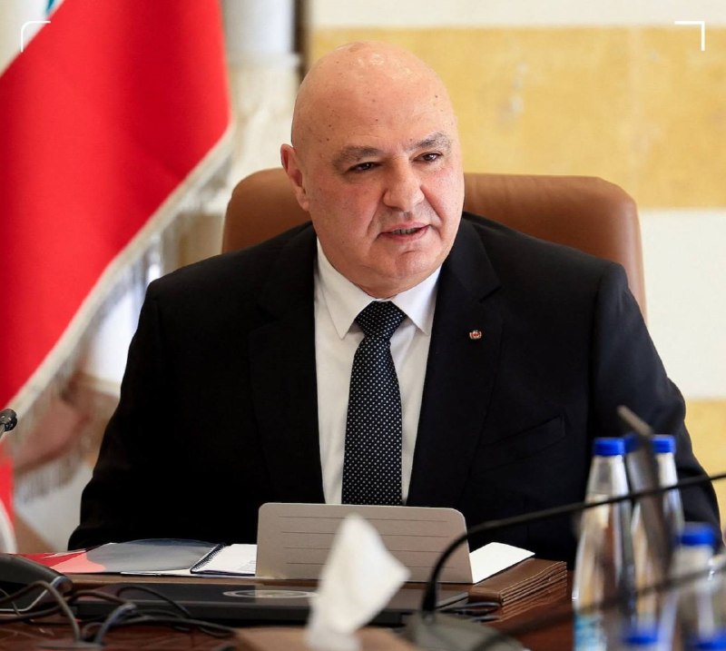 خبرگزاری دفاع مقدس: 💢جوزف عون همچنان بر طبق توخالی مذاکرات با اسرائیل می‌کوبد🔸رئیس‌جمهور لبنان امروز چهارشنبه اظهار داشت که مذاکرات با اسرائ