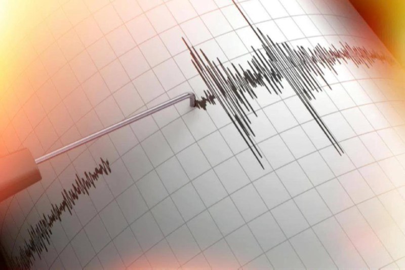 ️🇹🇷 A magnitude 3.6 earthquake hit the Sea of ​​Marmara near Yaluva and was felt inside Istanbul.