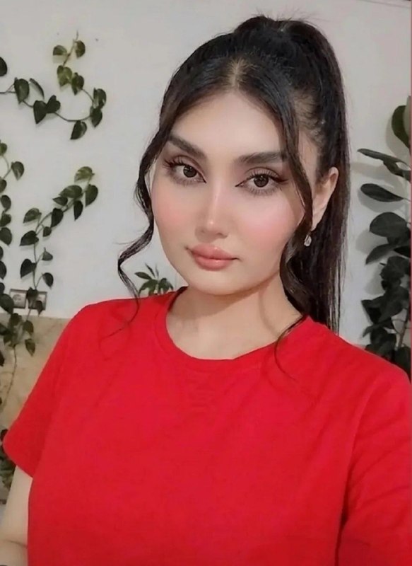 ♡عـشـ ᬸ💞ـق ابــ ᬸᮀ💞ـدی: شانه بالا کردنت رادوست دارم عشق مننازِ آن خندیدنت رادوست دارم عشق منچایِ خوش رنگیتو از لبهای سرخت ریختیآن بفرما گفتنت را