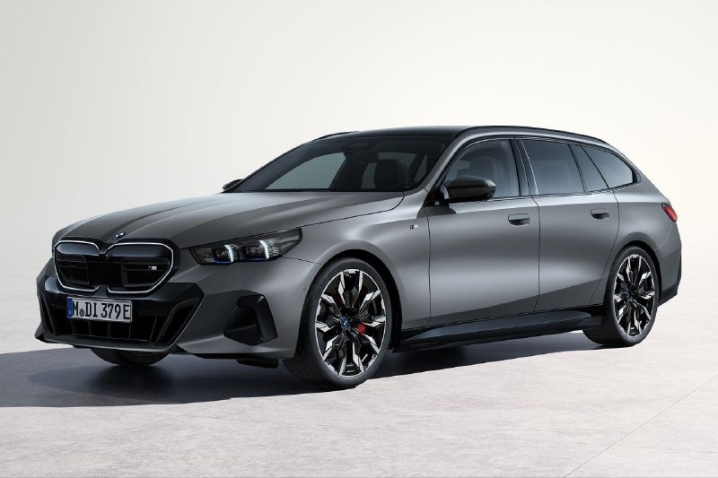 Представили новый универсал BMW 5 серии 2
