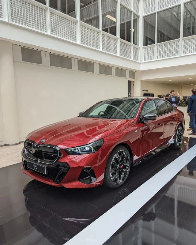 BMW i5 3