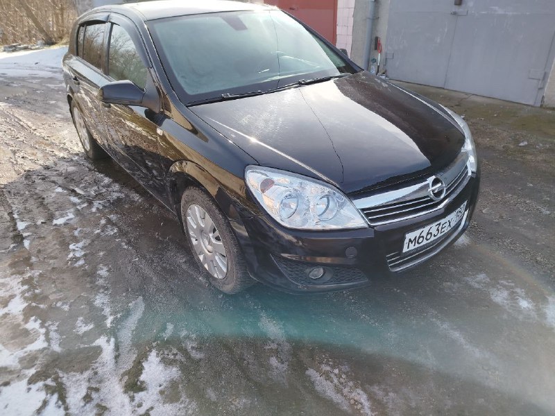 Продам машину в отличном состоянии opel astra h 2009, двигатель 1.6, коробка механика, установлено е... - фотография