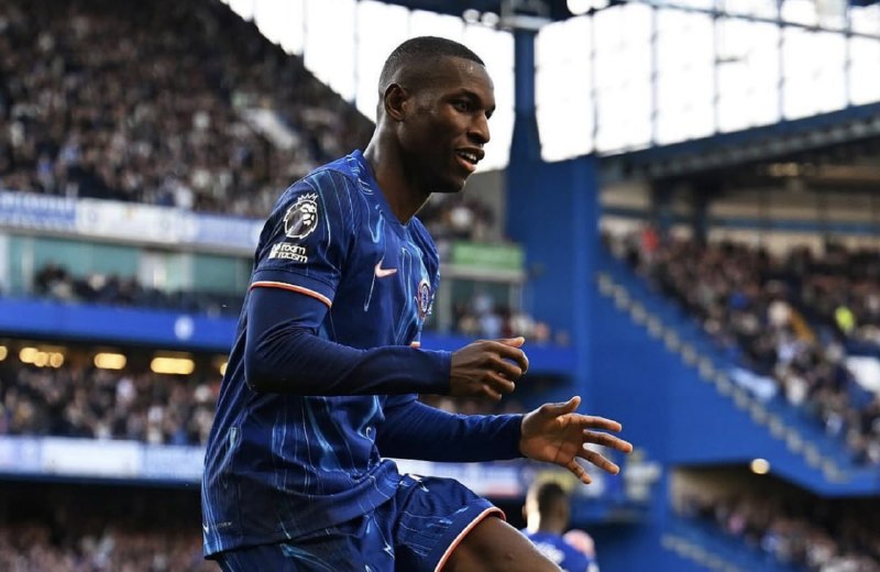 CHELSEA CF: #فوری از مت لاو و جان پرسی، تلگرافاستون ویلا تمایل خود را برای ارائه یک بسته پیشنهادی 65 میلیون پوندی به چلسی جهت جذب نی