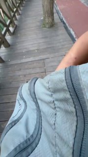 这吗喽还挺懂