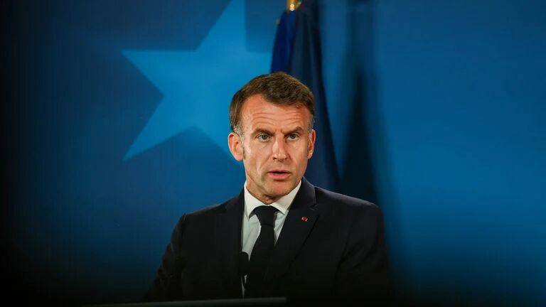 Macron called for a diplomatic solution to ensure the opening of the Strait of Hormuz