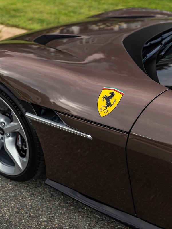 Ferrari 12Cilindri 5