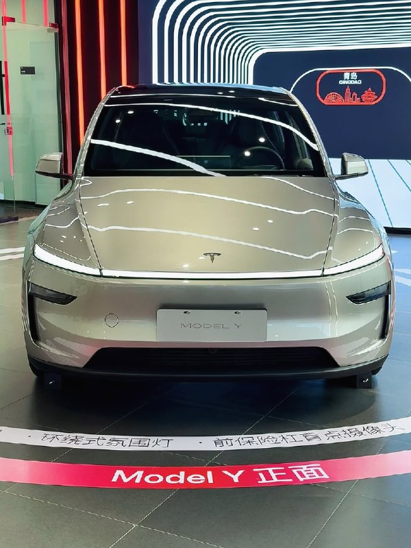 Tesla Model YL — полноразмерный 6-местный электромобиль-внедорожник. 5