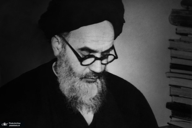 جماران: 🔰 کتاب «شرح حدیث جنود عقل و جهل» حاوی چه نکاتی است؟/امام در مقدمه آن به چه نکته‌ای اشاره کرده‌اند؟🔆 در جماران بخوانید:ht