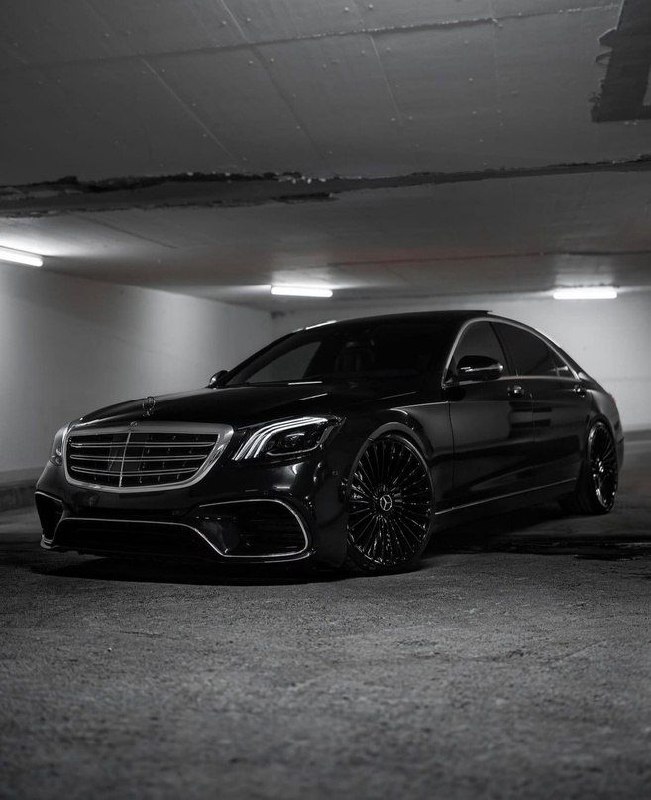 Mercedes-AMG S63 V222