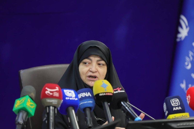 مفدا بم: 📰دکتر چنگیز، معاون آموزشی وزارت بهداشت هشدار داد:‌🔴تحصیل بیش از ۵۰ هزار ایرانی در رشته‌های پزشکی دانشگاه‌های غیرمعتبر خا