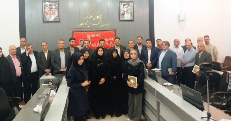 گلپایگان4: ۱۰۲ پروژه با اعتبار نزدیک به نیم همت در هفته دولت افتتاح میشودگلپایگان ـ فرماندار گلپایگان از پیشبینی ۱۰۲ پروژه برای ا