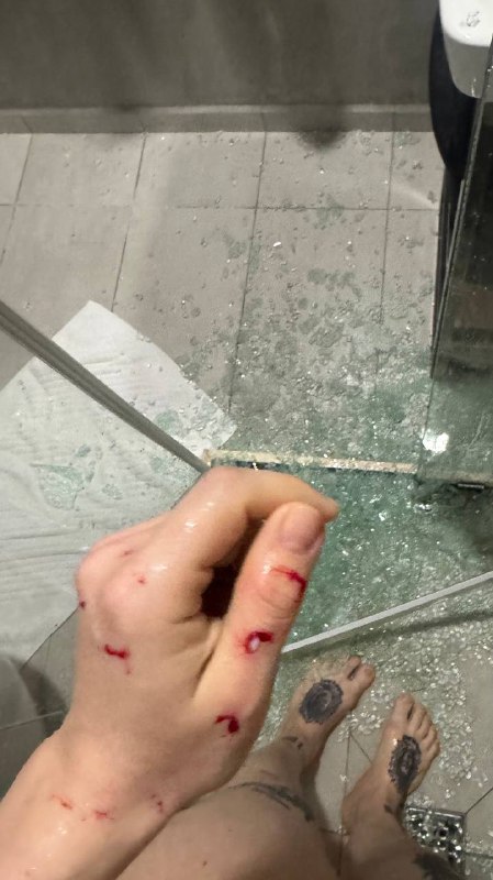 Не знаю, что ретроградный Меркурий меня настиг — Москва, отель TURRIS:Не знаю, что ретроградный Меркурий меня настиг — Москва, отель TURRIS: