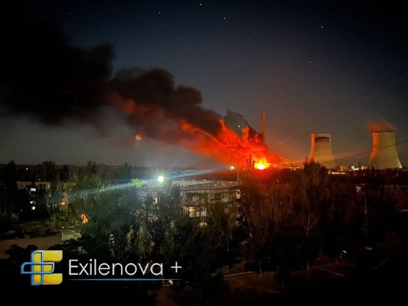 A Russian drone struck a residential high-rise in Odesa's Arcadia district.