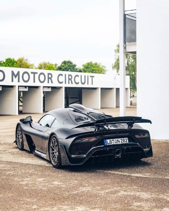 Mercedes AMG Project One 9