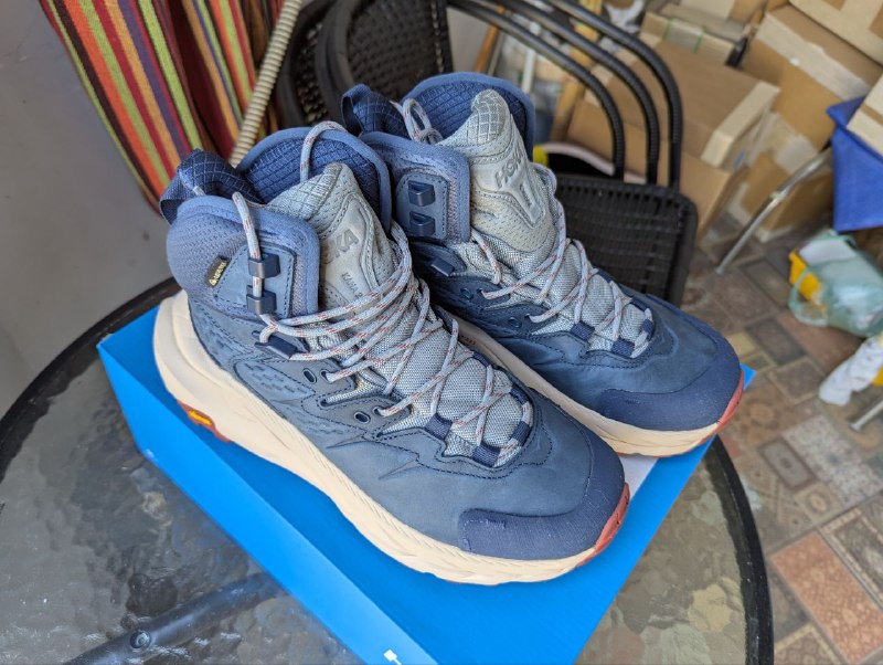 Женские водонепроницаемые ботинки Hoka Kaha 2 GTX — фото 1