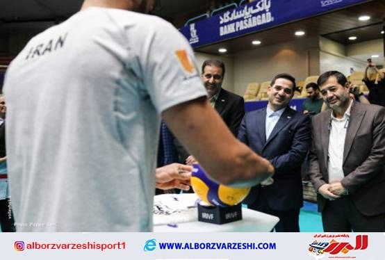البرزورزشی: ✅تمرین ویژه تیم ملی والیبال با حضور وزیرورزشمسابقات والیبال قهرمانی مردان آسیا ۲۰۲۶ و مرحله نخست انتخابی المپیک ۲۰۲۸ لس 