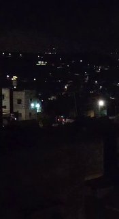 כוחות הכיבוש פשטו על מספר בתים במהלך הסתערותם על הכפר בית פוריק, מזרחית לשכם.