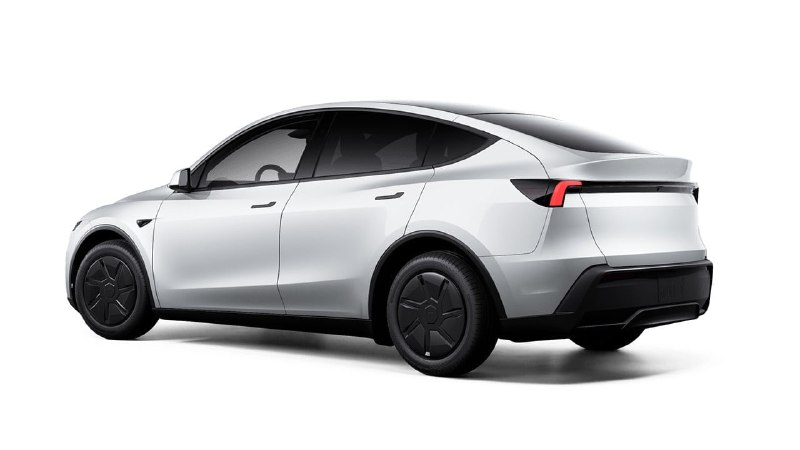 Tesla представила упрощённые Model 3 и Model Y 6