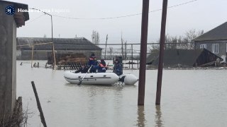 Масштабные наводнения в Дагестане и Чечне сносили дома, дороги, мосты и машины. Тысячи людей остались без света, тепла и связиМестные жители рассказали, как спасались от стихийного бедствия 👇▪️ «Махачкала была не готова. Каждый год дожди приводят к наводне