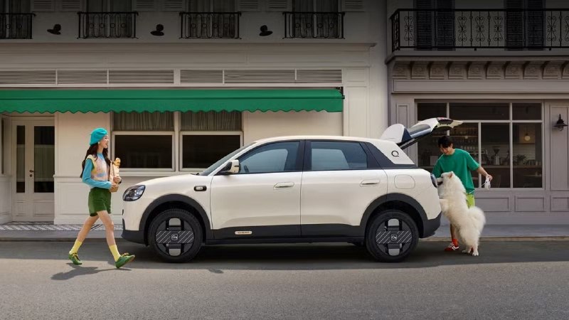 Коротко о ценах на авто в Китае: Chery выкатила электрокар дешевле ₽700 тысяч — по цене подержанной  5