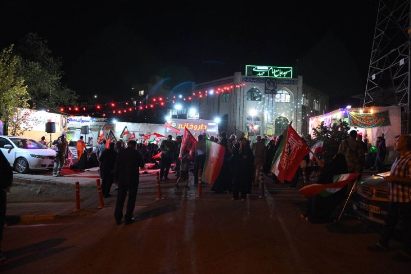 🌹شمرون لند (تهران/شمیران)🌹: 💢 حضور معاون هماهنگی و امور مناطق شهرداری تهران در تجمع شبانه محله نفت در منطقه یک💢 لطف الله فروزنده معاون هماهنگی و امو