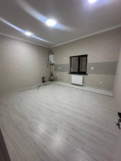 Продаю дом 2 -комнаты на земле, новостройка, М.ашрафи ул Байсунская