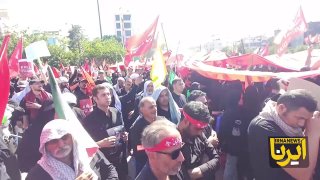 🎥 כיכר חרדאד 15, משהד, מחכה לגופת המנהיג ההרוג שתיכנס לרחוב האימאם רזה